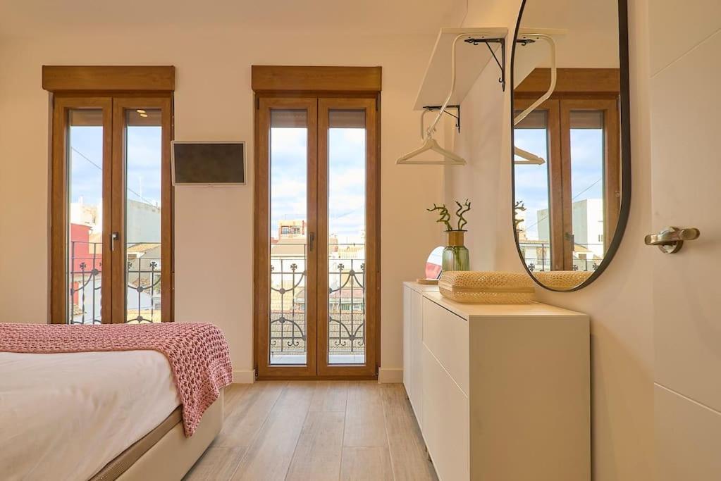 Cabanyal Boutique Beach House Валенсия Экстерьер фото